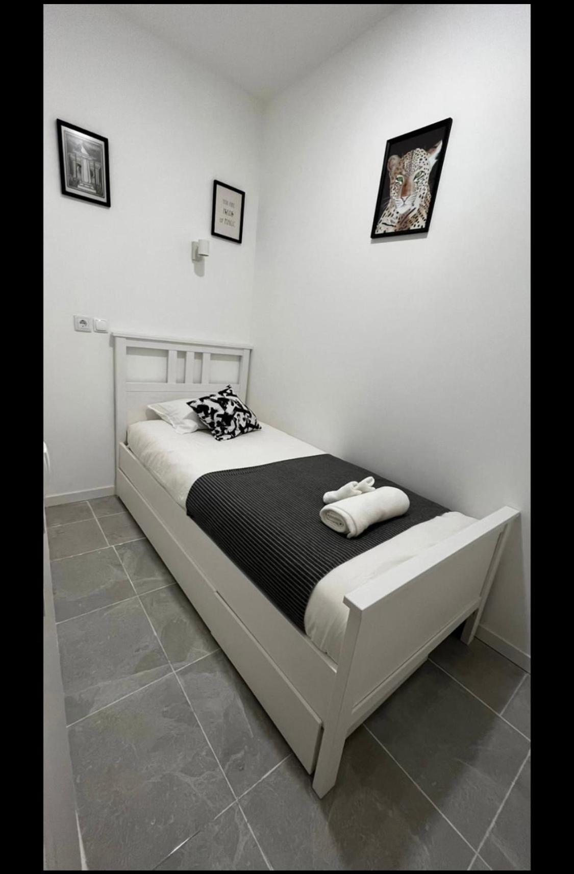 Apartamento Conde Do Redondo Лиссабон Экстерьер фото